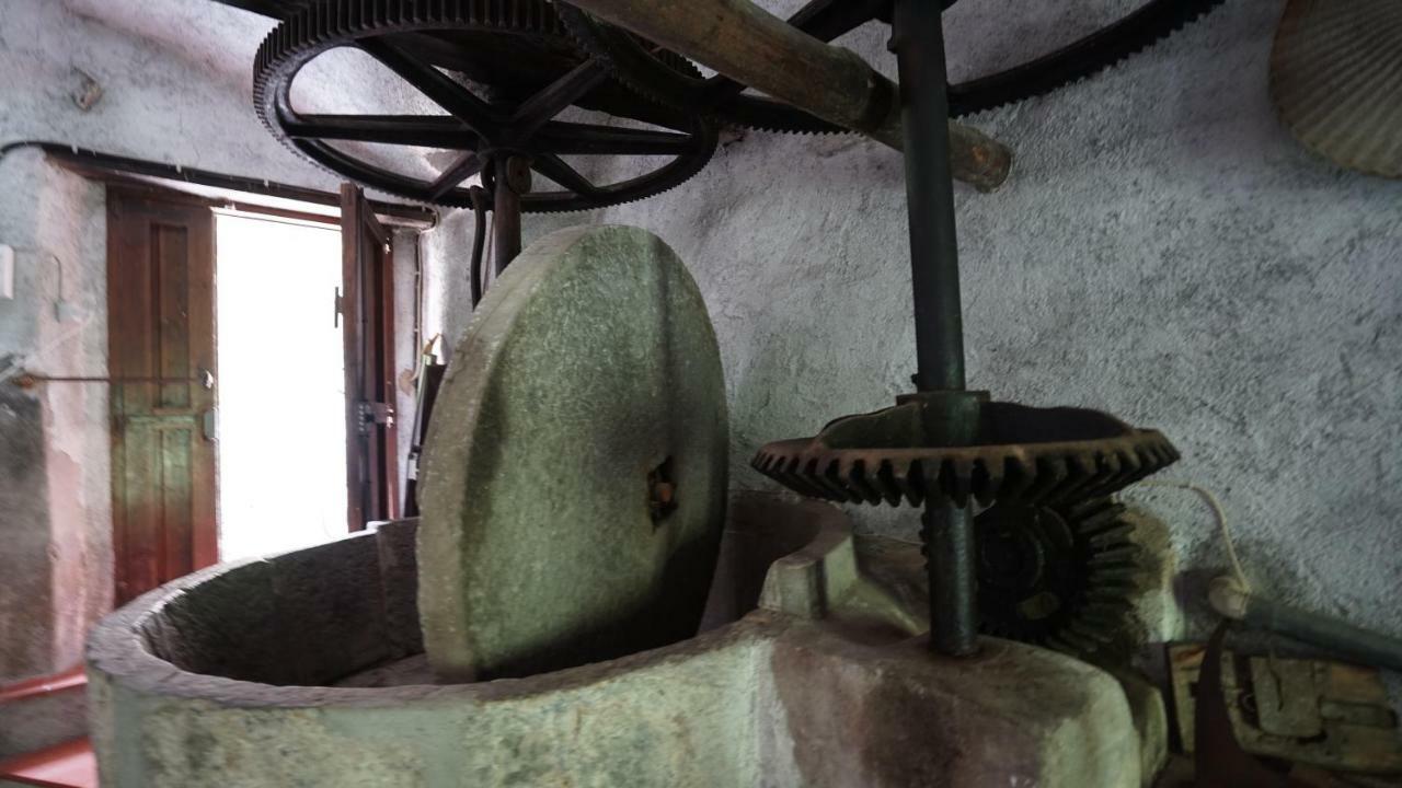 Old Mill Villa Pigna Exterior photo