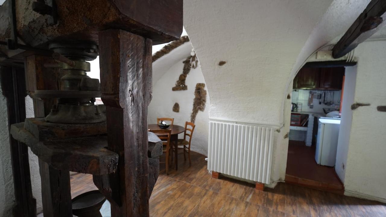 Old Mill Villa Pigna Exterior photo